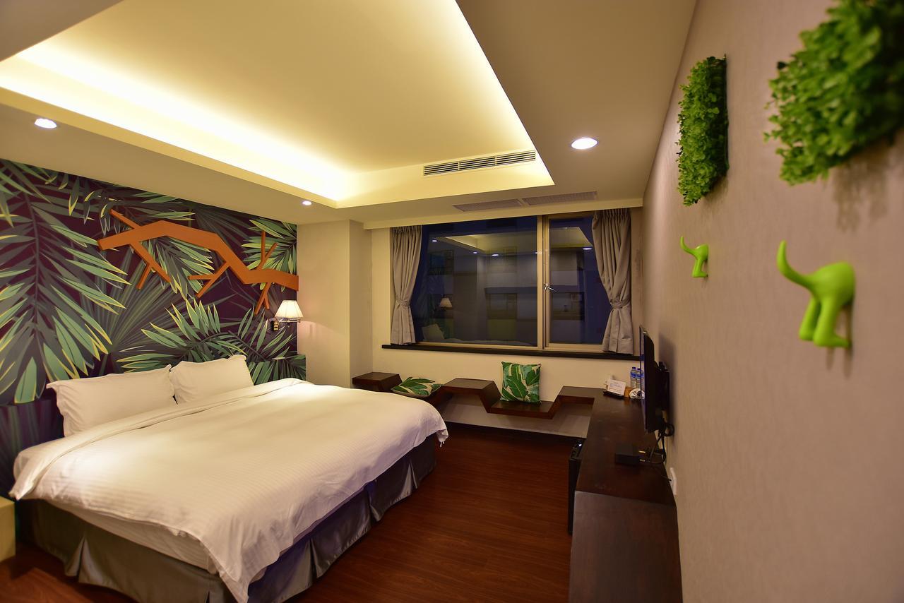 Ruocing Hot Spring Hotel Jiaoxi Bagian luar foto