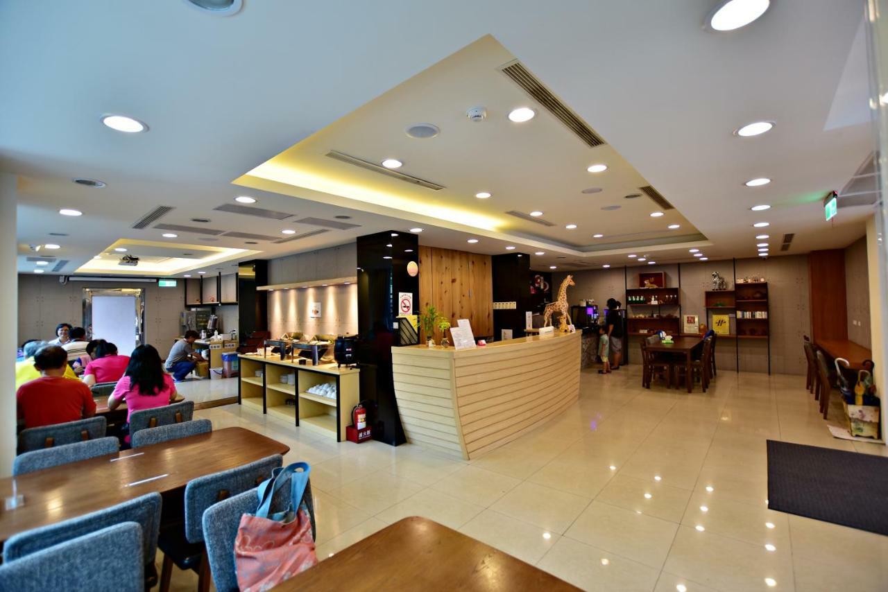 Ruocing Hot Spring Hotel Jiaoxi Bagian luar foto